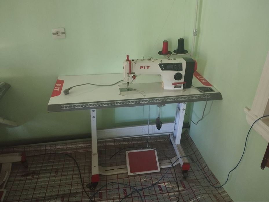 Тикув Мошинаси бор холати янги ФИТ русумли