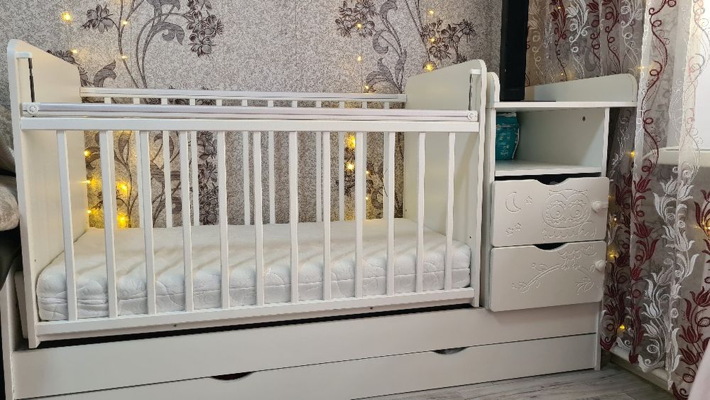 Детская кроватка-трансформер + матрас
