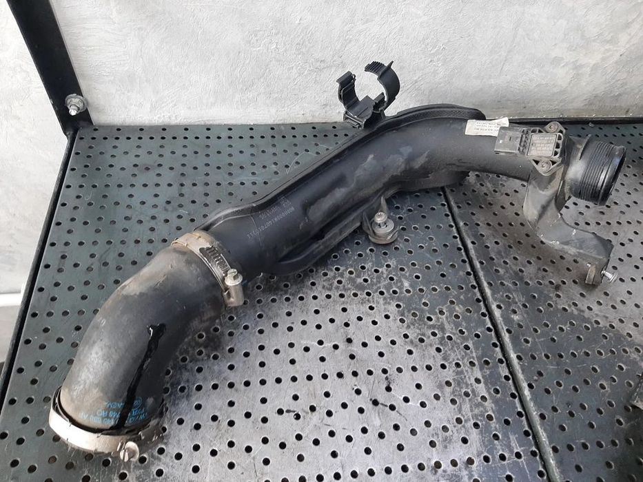 Furtun tubulatura intercooler 1.6 tdi cay vw golf 6 skoda superb 2 octavia 2 l1k0145762hs 1k0145838af