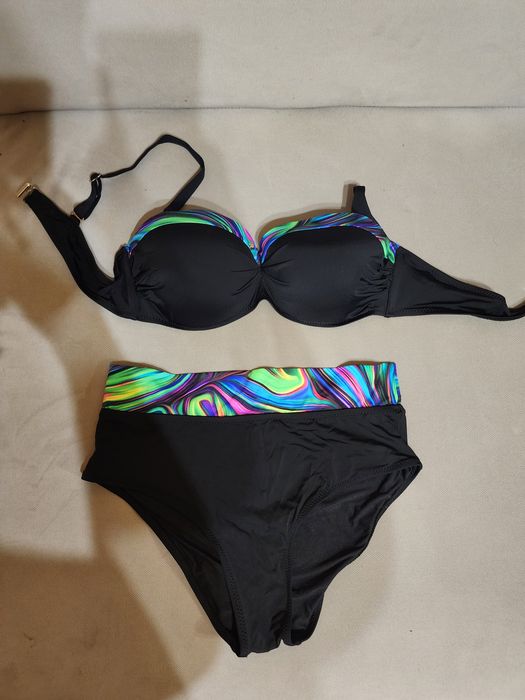 Классные купальники новые