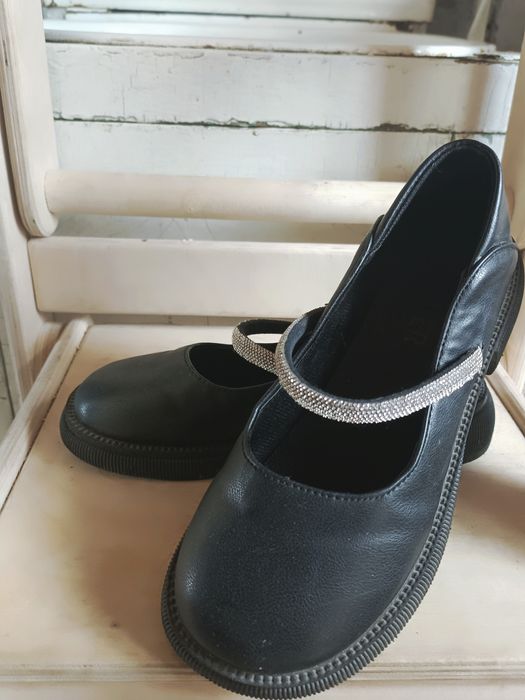 Продам обувь кожа