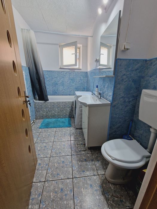 Inchiriez apartament cu 2 camere zona Gara