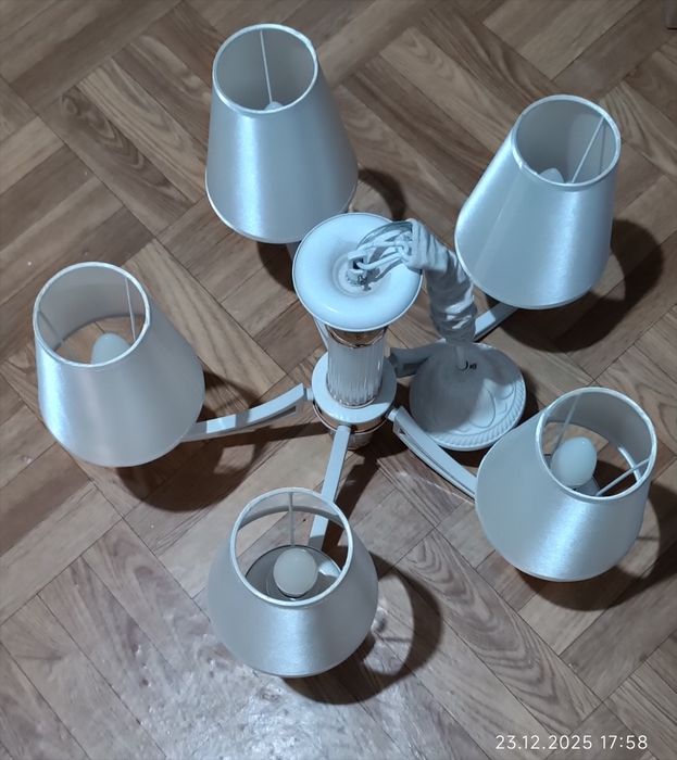 Лююстрры продаются