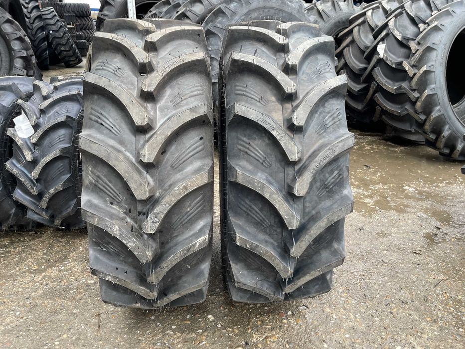 Cauciucuri noi 320/70R20 radiale pentru tractor fata cu garantie