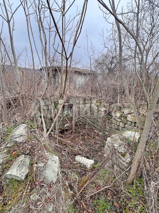 Продава се Парцел в с. Средня, Област Шумен - 1615 кв.м за 7 €/кв.м - Снимка #4