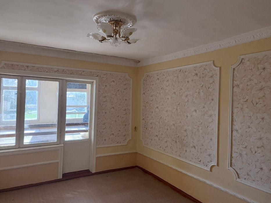 Jizzax viloyati Sharof Rashidov tumani 2 xonali uy sotiladi