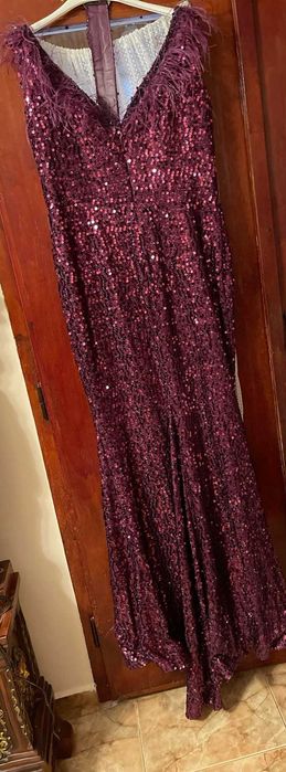 Красива лилава рокля !