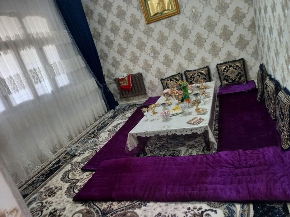 Продается квартира Юнусобад 6кв 2*3/4/4