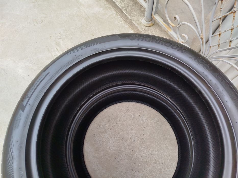 245 45 R19 Shina Hankook ion Evo 2 dona