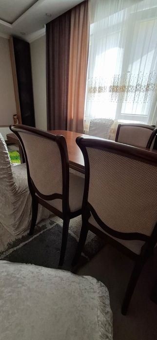 Продам стол со стульями