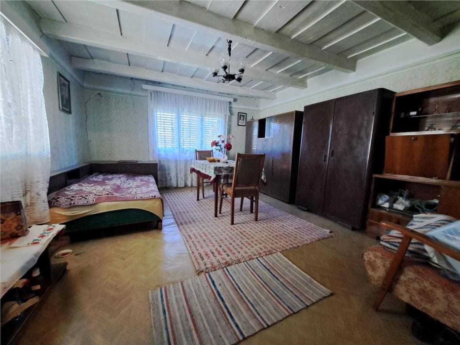 Casa de vanzare Sisterea