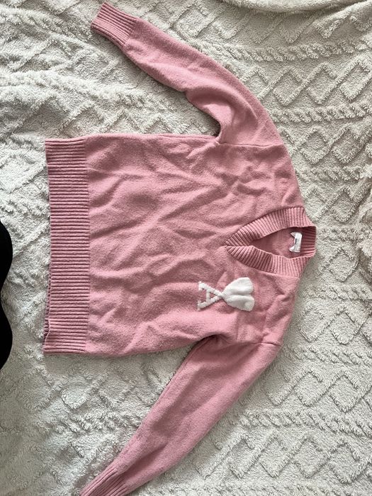 Свитер розовый женский