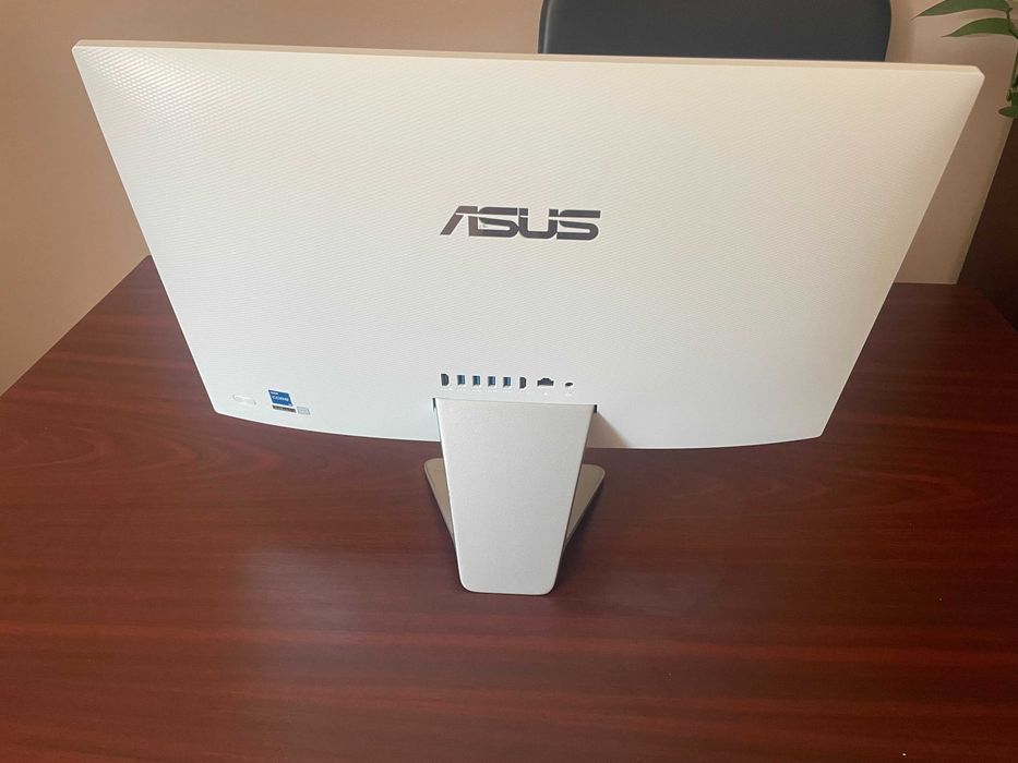 ASUS All-in-One V241EAK 23.8” Full HD, i5-1135G7, 8GB RAM, SSD 512GB - CA NOU