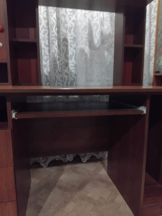 Продам Компютерный стол