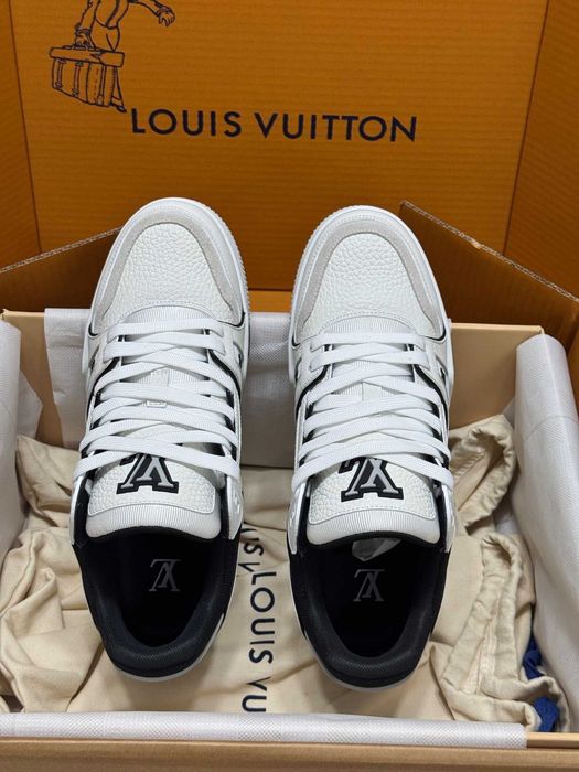 Adidasi Louis Vuitton Trainer Premium