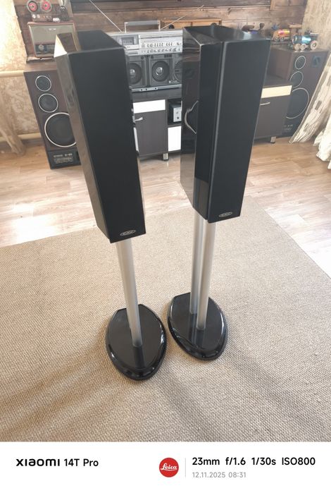 Продам тыловую акустику CAV