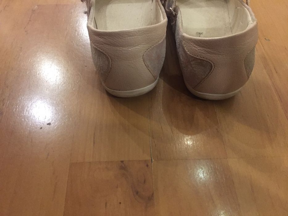 Обувки на Колев и Колев