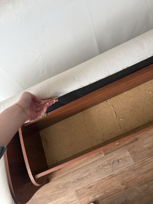 Продам два диванчика для кухни