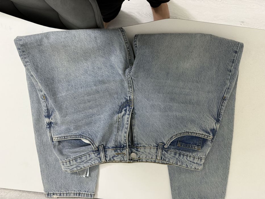 джинсы Tapered fit