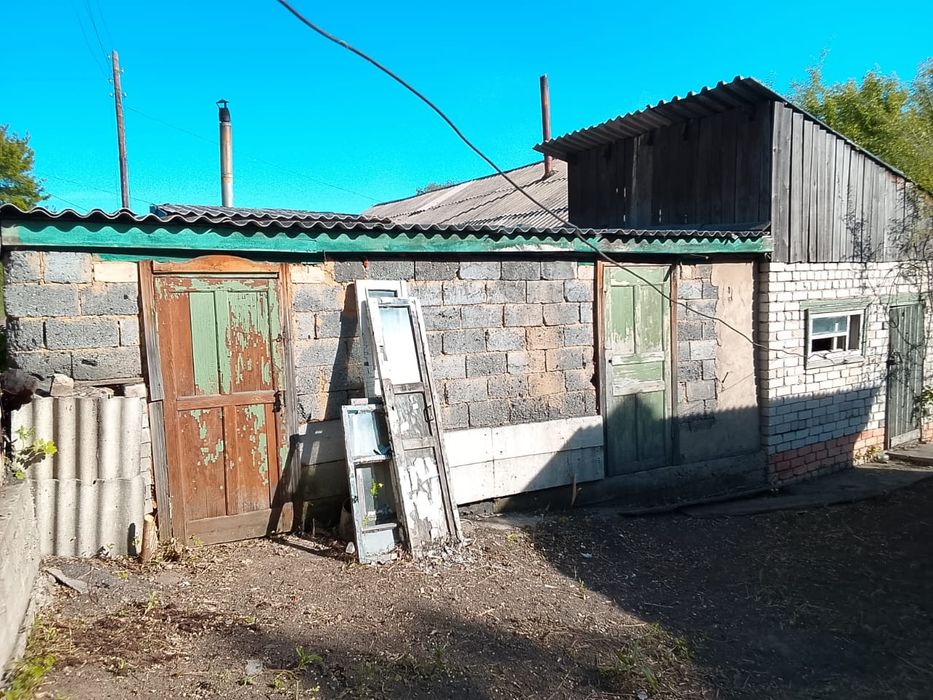 Продам дом на 1 микрорайоне