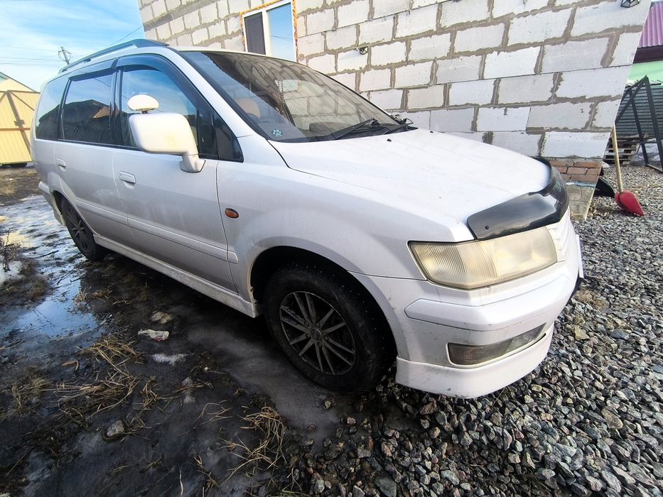 Продам Митсубиси шариот грандис