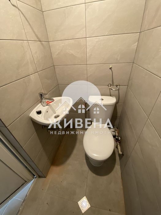 Дава се под наем Едностаен апартамент в Варна, Колхозен пазар - 23 кв.м за 256 € - Снимка #9