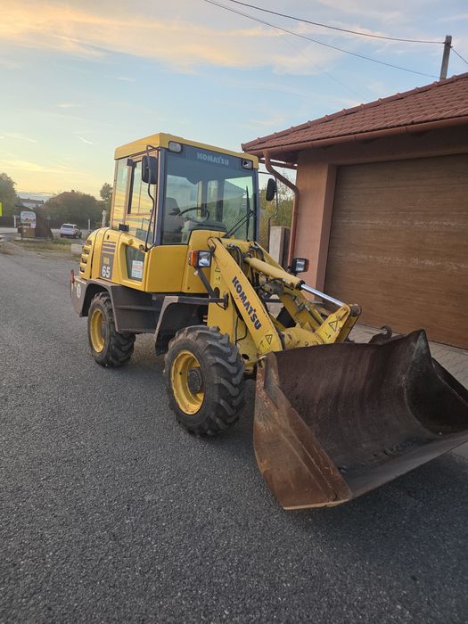 Komatsu WA 65 din 2002 Incarcator
