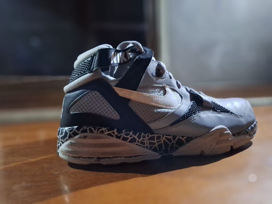 Vând Air trainer max 91
