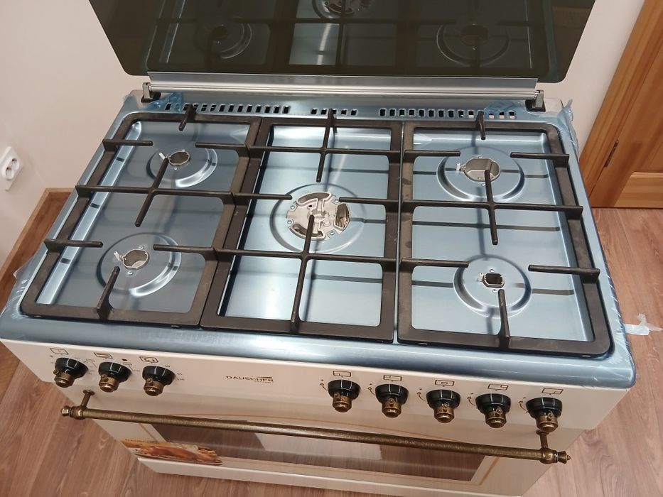 Продается газовая плита