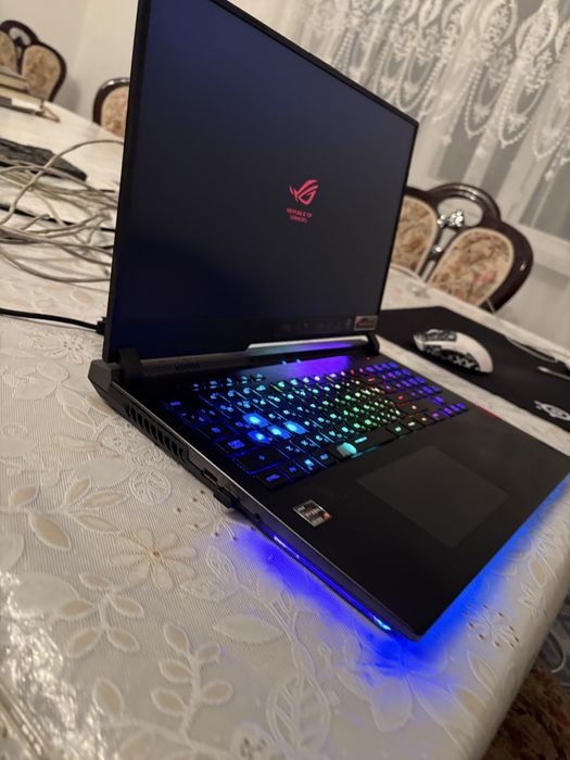 Ноутбук asus Rog Strix