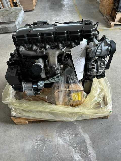Motor complet Cummins QSB6.7 - Piese de schimb utilaje