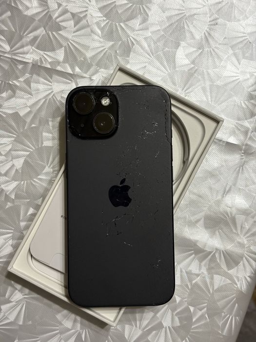 Iphone 15 128gb 88% емкость