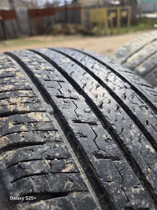 Летние шины 235 /55/ 18