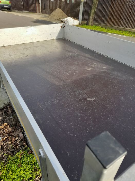 Vind remorca  doua axe din aluminiu