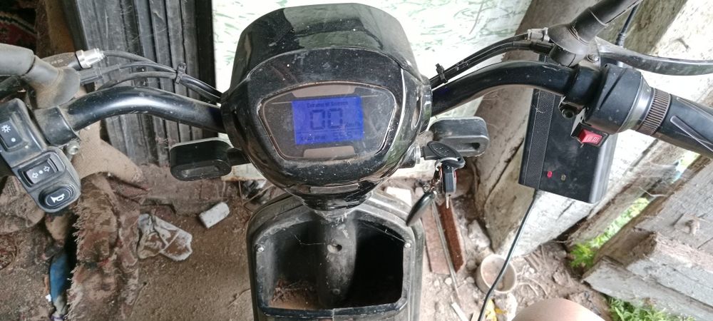 Электро скутер сатам