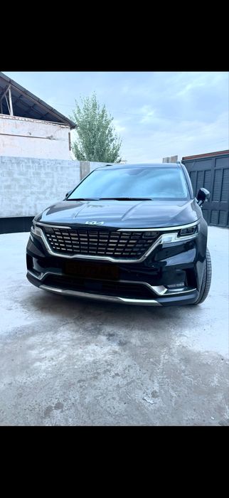 Kia carnival 2023 года
