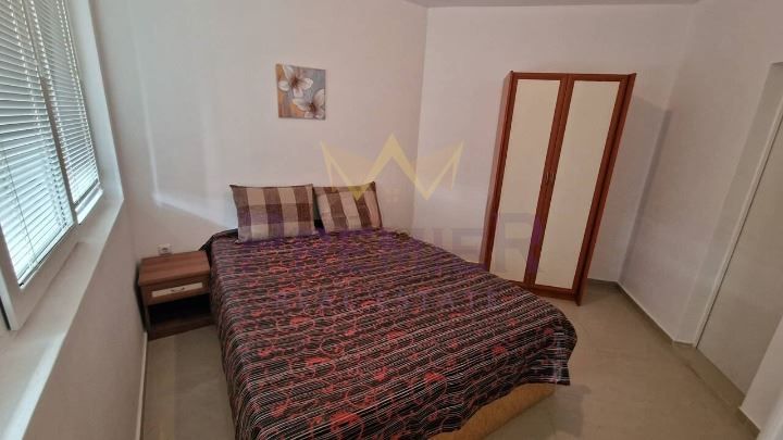 Продава се Двустаен апартамент в Свети Влас - 57 кв.м за 689 €/кв.м - Снимка #2