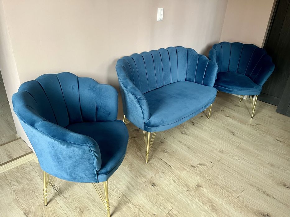 Set canapea cu doua fotolii din catifea albastru inchis