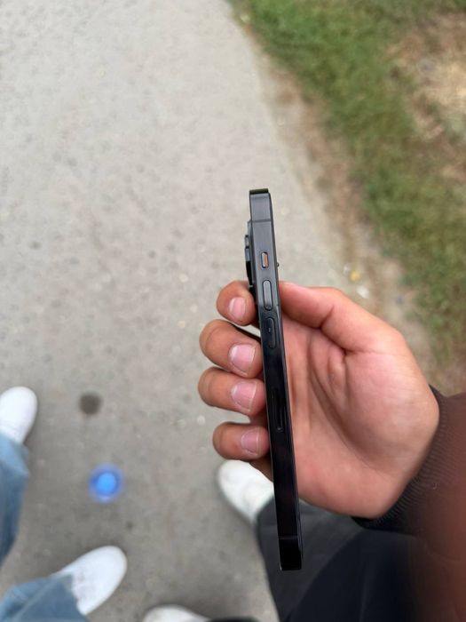 Iphone 14 pro 78% аккум