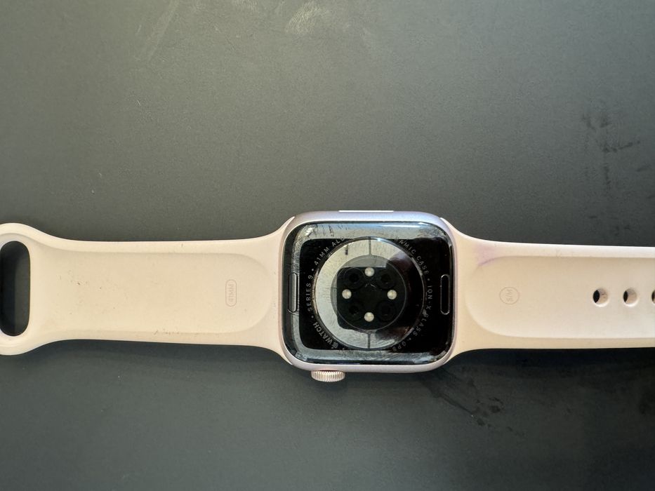 Apple Watch Series 9 / 41 mm / Pink
