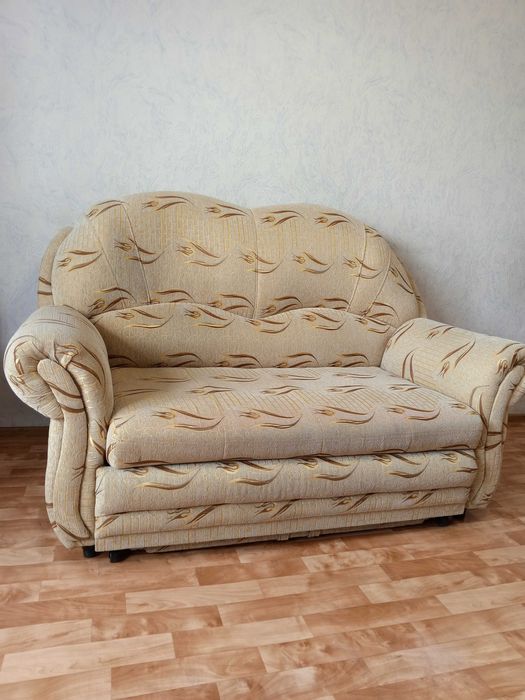 Мягкий уголок (диван+кресло)