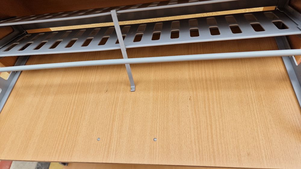 Обувница узкая компактная