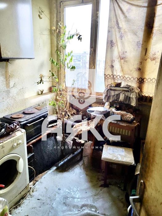 Продава се Двустаен апартамент в София, Сухата река - 40 кв.м за 3125 €/кв.м - Снимка #1