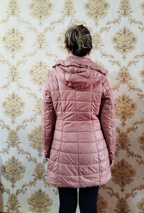 Женская куртка осенняя