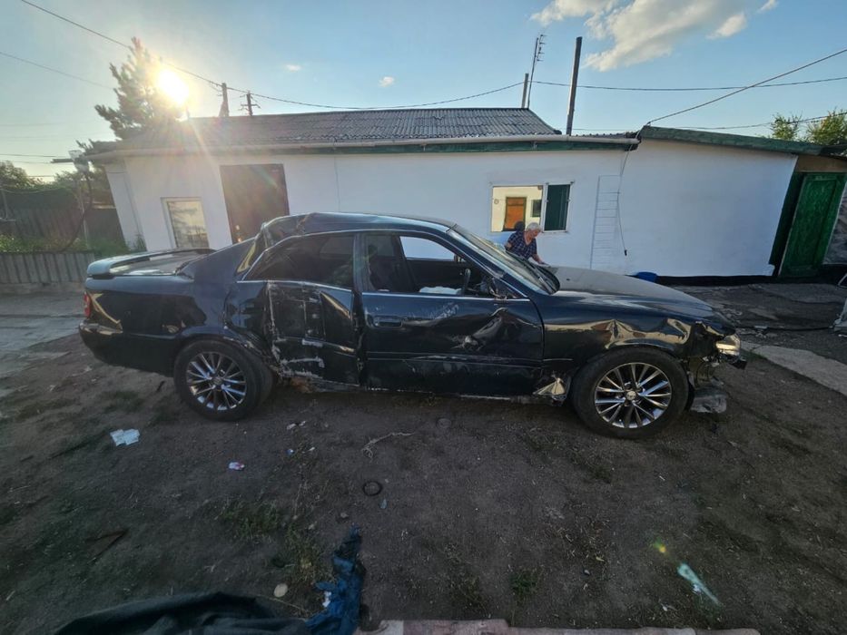 Запчасти Tayota Chaser