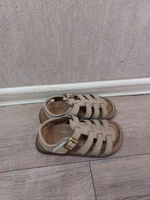 Сандалии 30-31 размер