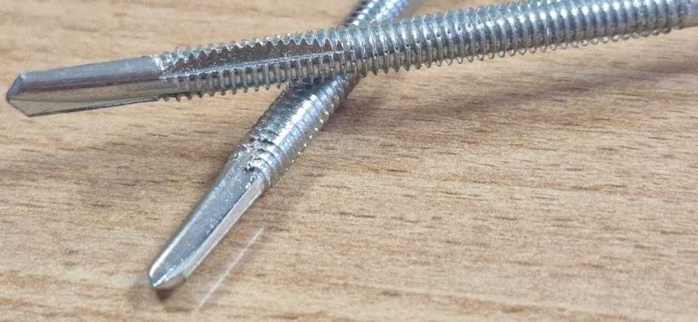 Саморезы для сэндвич панелей, FiXPRO, уплотнительная лента