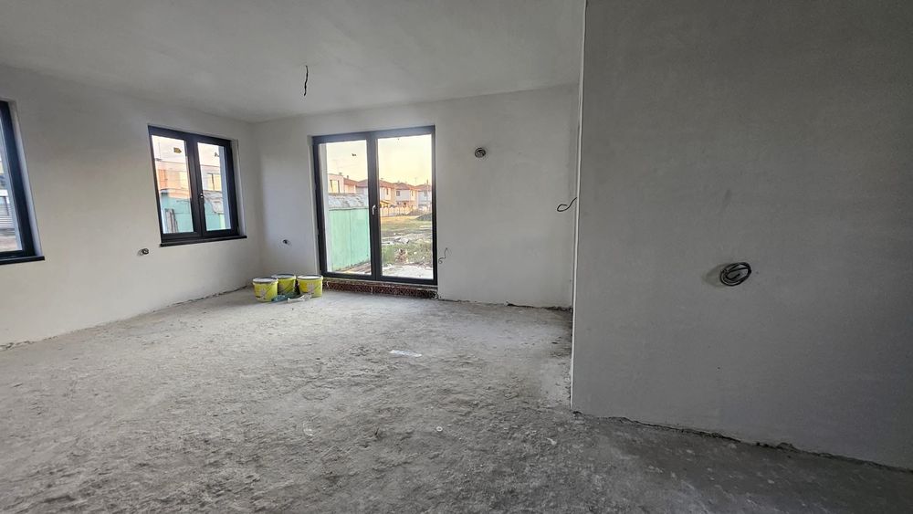 Продава се Къща в Костинброд - 170 кв.м за 1742 €/кв.м - Снимка #3