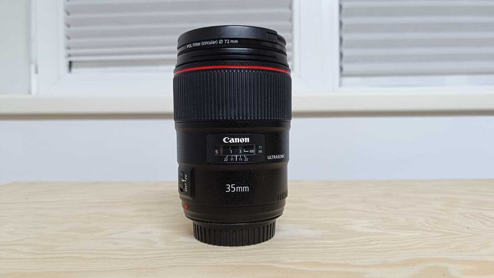 Obiectiv Canon EF 35mm f/1.4L II USM