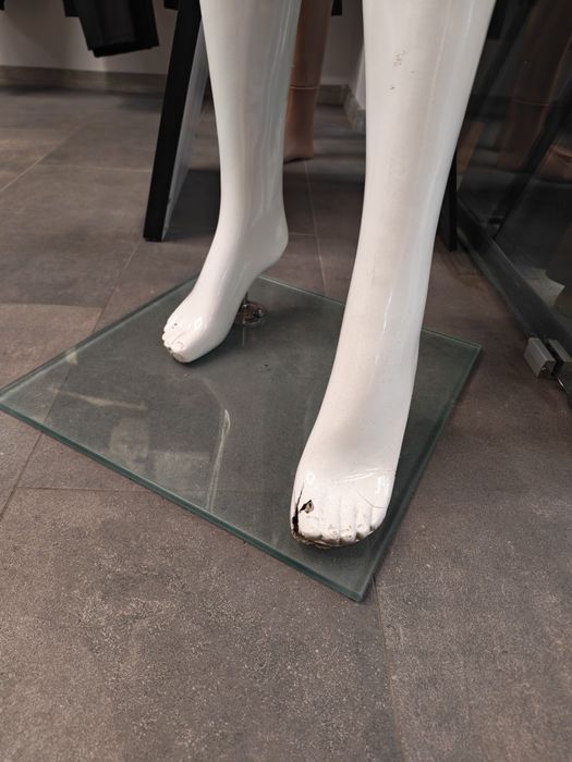 Manechin Dama Imbracaminte Magazin